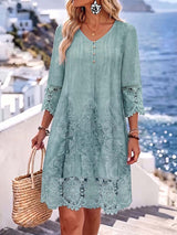 Women's Casual Loose-fit V-neck 3/4 Sleeve Dress With Placement Print And Lace Paneling
